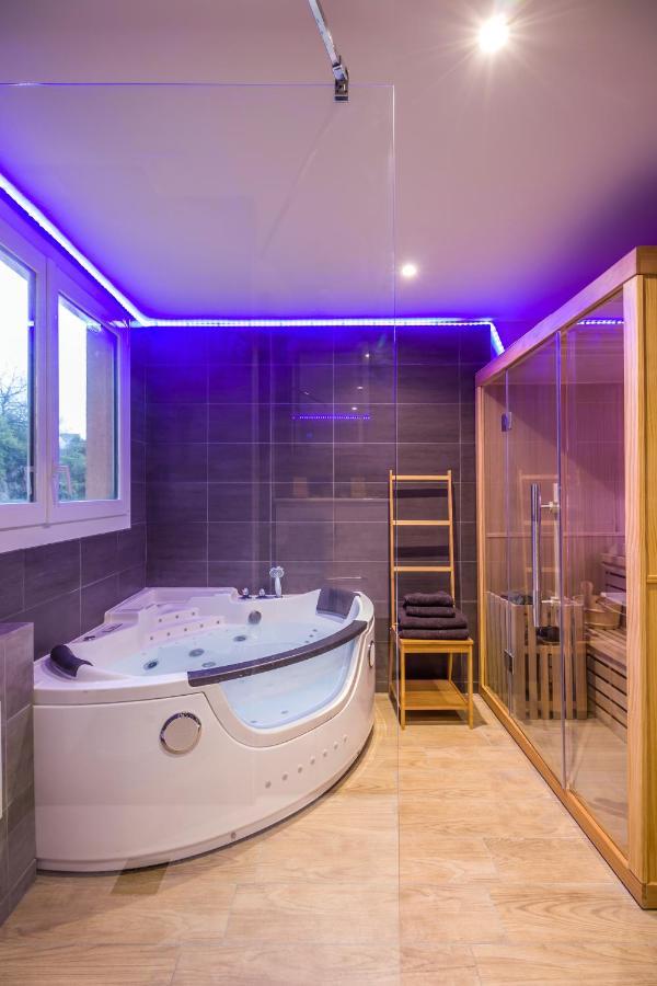Escapade En Bord De Mer Avec Sauna Et Spa Prives Binic Ngoại thất bức ảnh